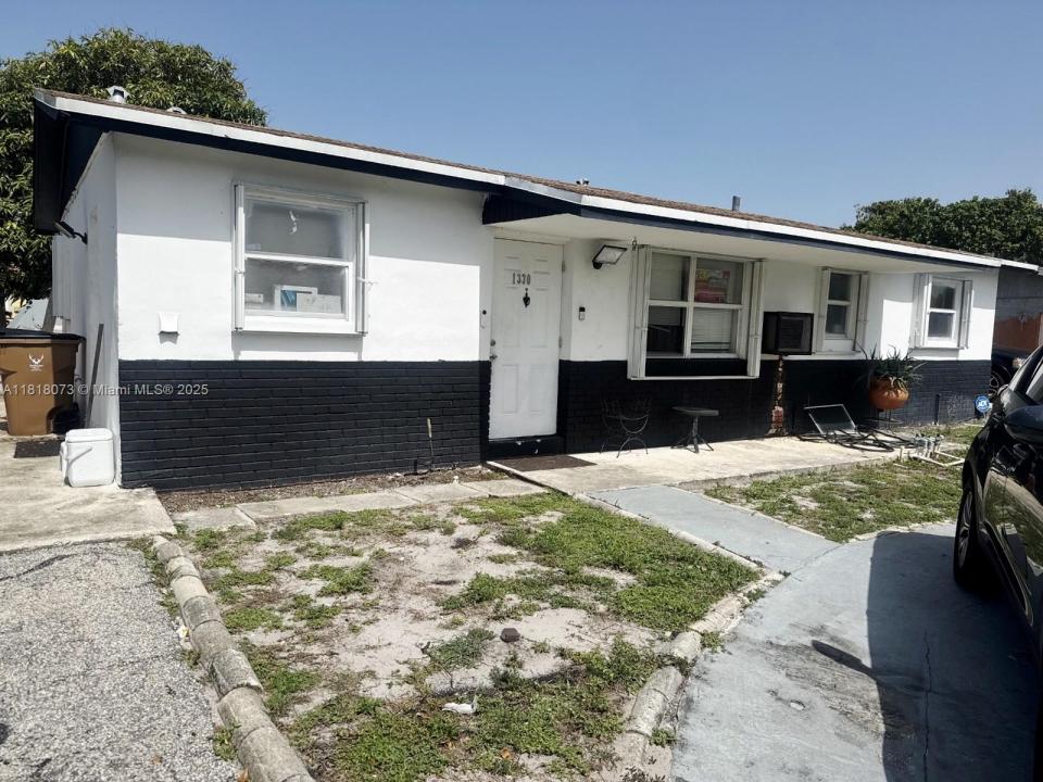 1330 SW 6th Ter, Deerfield Beach, Florida 33441, Stati Uniti