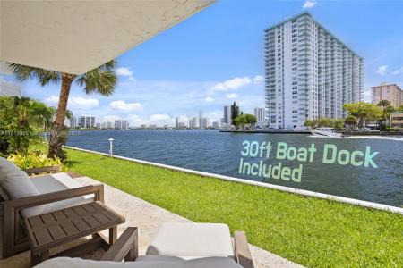 4000 NE 170th St 108, North Miami Beach, Florida 33160, USA
