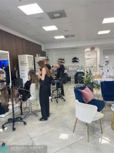 152 Sunny Isles Blvd, Sunny Isles Beach, Florida 33160