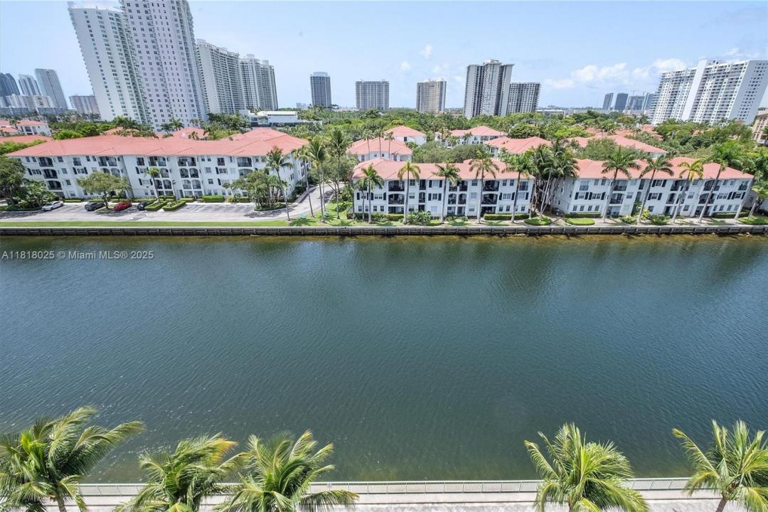 3030 NE 188th St 609, Aventura, Florida 33180, Stati Uniti