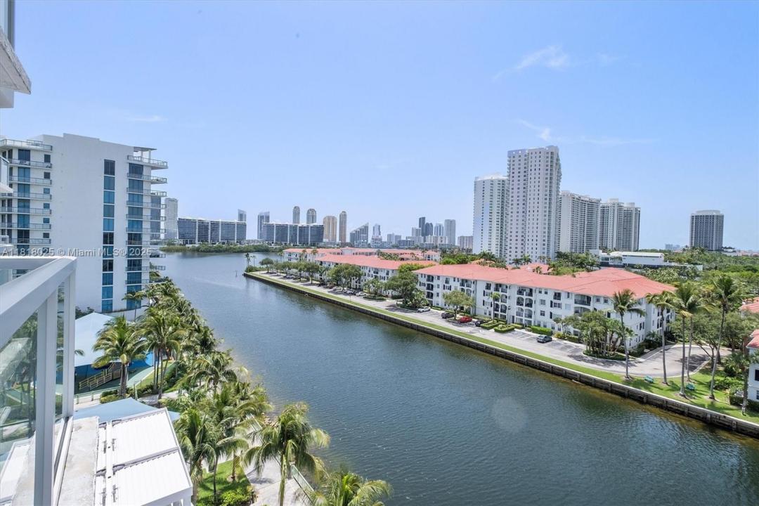 3030 NE 188th St 609, Aventura, Florida 33180, Stati Uniti