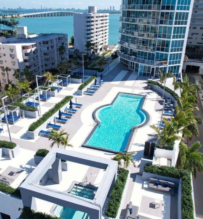 480 NE 30th St 2103, Miami, Flórida 33137, Estados Unidos