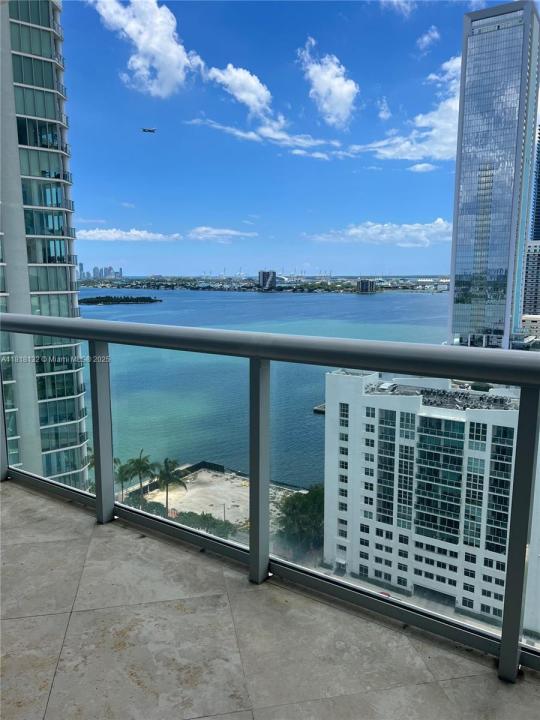 480 NE 30th St 2103, Miami, Flórida 33137, Estados Unidos