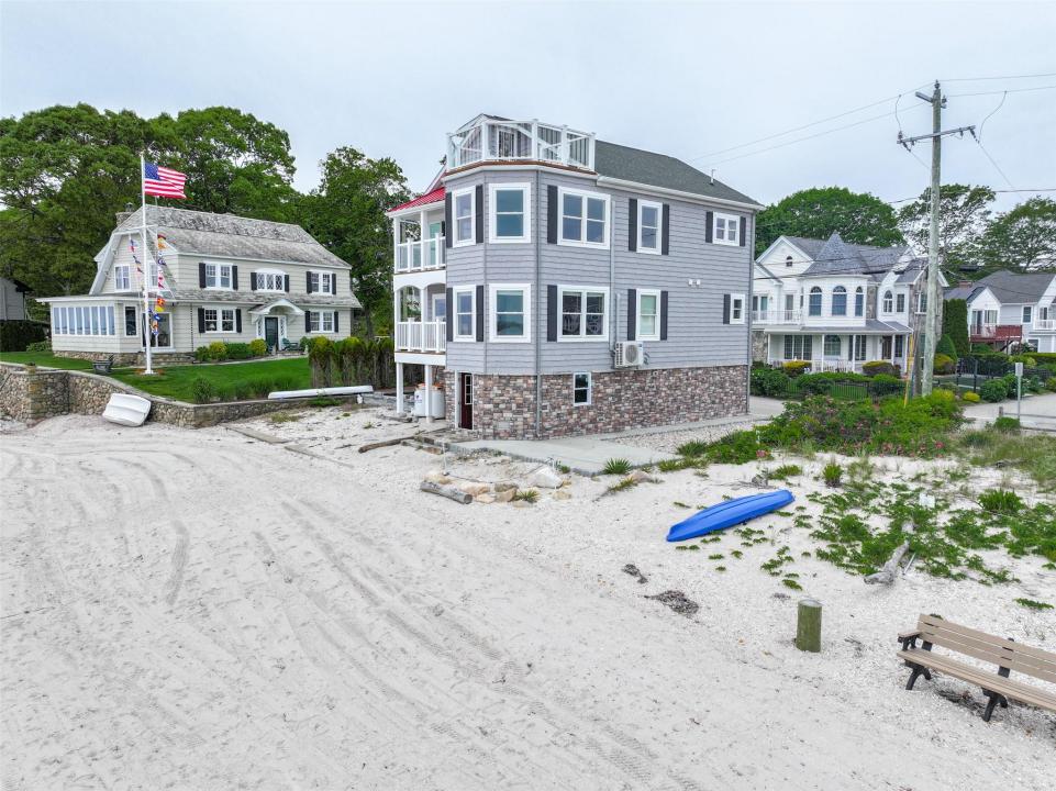 22 Shore Road, Out Of Area, Connecticut 06357, Estados Unidos
