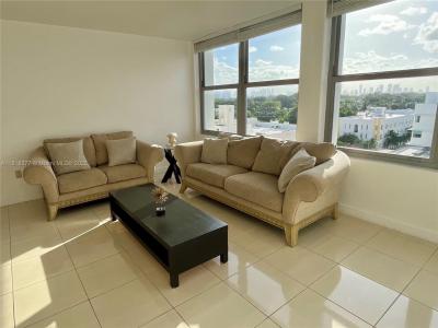 2899 Collins Ave 810, Miami Beach, Florida 33140, USA