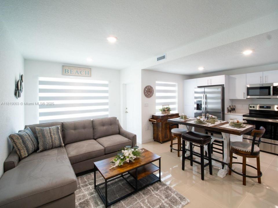 25718 SW 143rd Path, Homestead, フロリダ 33032, アメリカ合衆国
