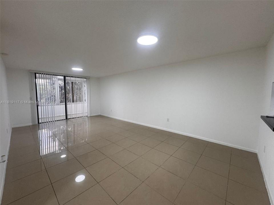 1830 SW 81st Ave 4303, North Lauderdale, Flórida 33068, Estados Unidos