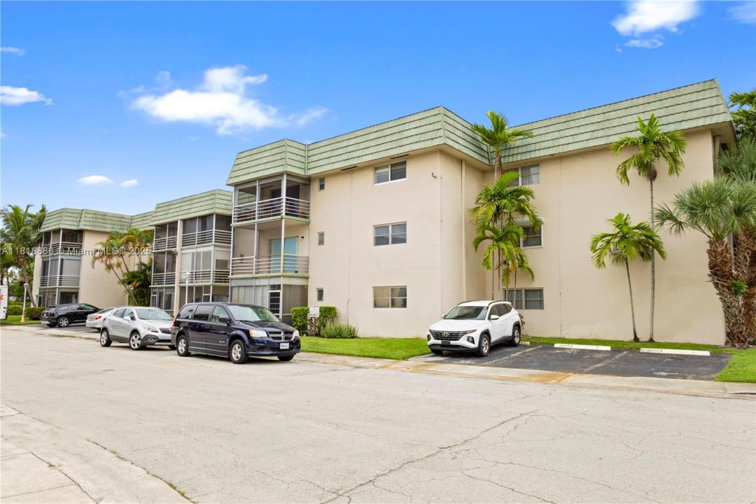 5790 Stirling 212, Hollywood, Floride 33021, États-Unis