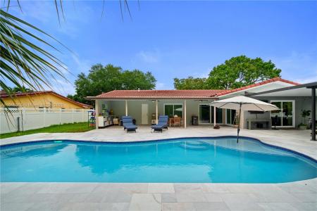 4180 NW 103rd Dr, Coral Springs, Florida 33065, USA