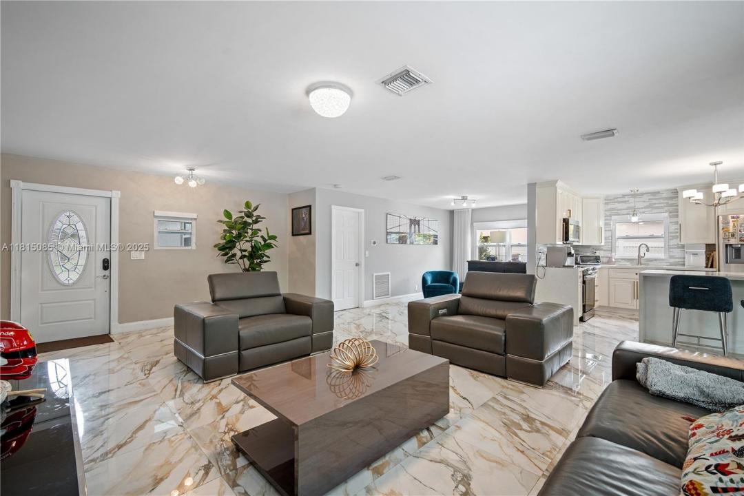 4180 NW 103rd Dr, Coral Springs, فلوريدا 33065, الولايات المتحدة