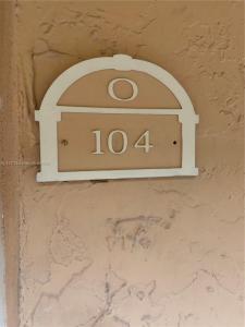 17911 NW 68th Ave O104, Hialeah, Florida 33015, USA