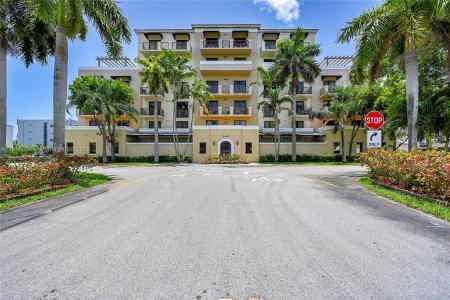 8440 SW 8th St 306A, Miami, Florida 33144, USA
