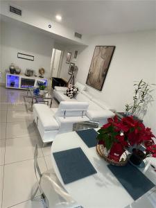 13960 SW 258th Ter, Homestead, Florida 33032, USA