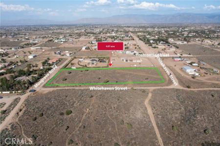 Whitehaven St, Oak Hills, California 92344