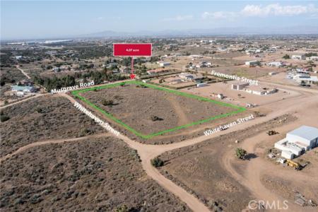 Whitehaven St, Oak Hills, California 92344