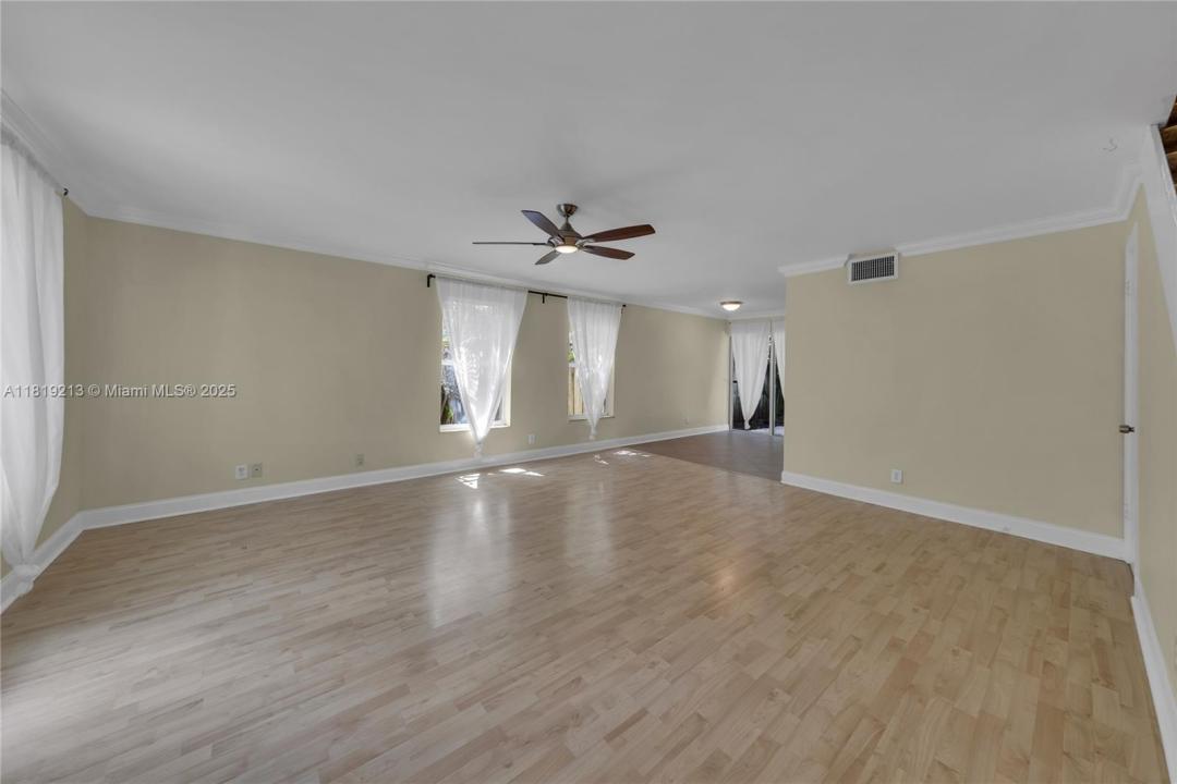 307 SW 11th Ct 1, Fort Lauderdale, Floride 33315, États-Unis