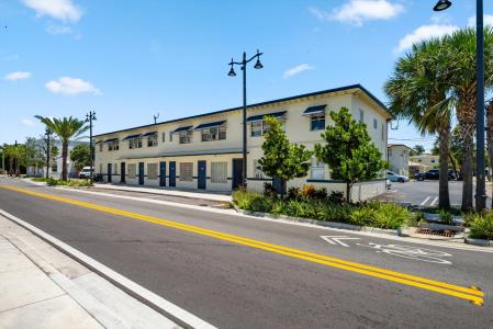 919 6th Street 1-5, West Palm Beach, פלורידה 33401, ארצות הברית של אמריקה 
