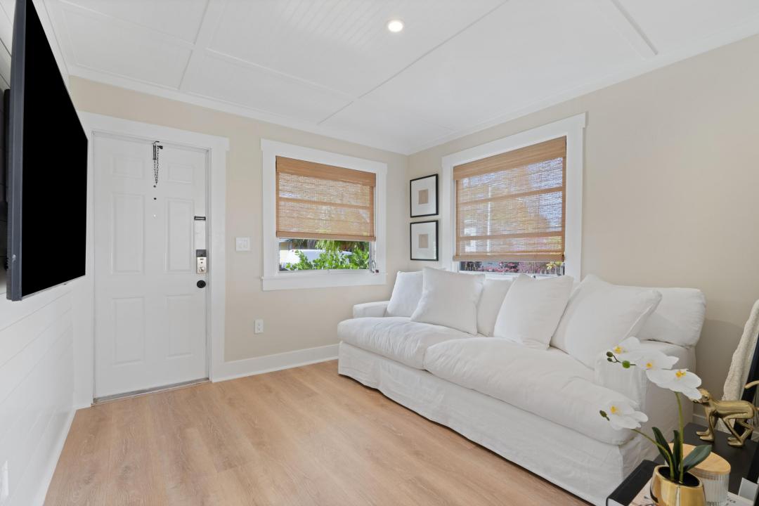312 N K Street, THE PINK MONKEY COTTAGE, Lake Worth Beach, Florida 33460