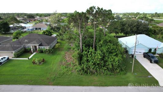 1574 Hackensack Ave, Port St. Lucie, Florida 34953