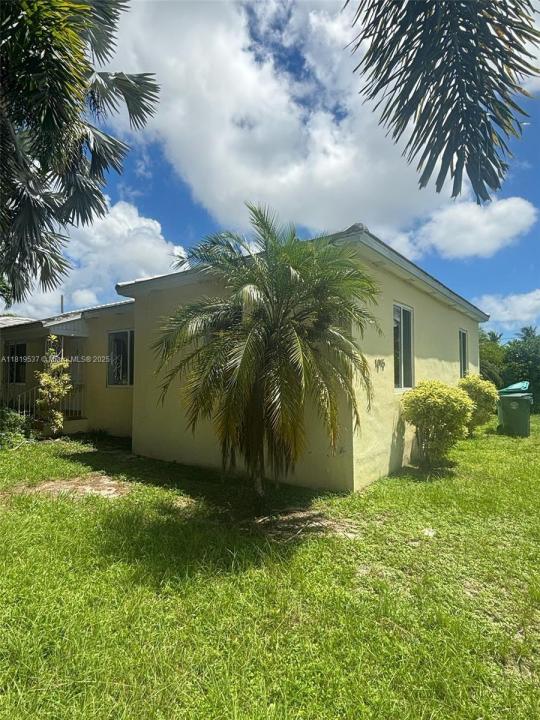 1015 NE 112th St S, Biscayne Park, フロリダ 33161, アメリカ合衆国
