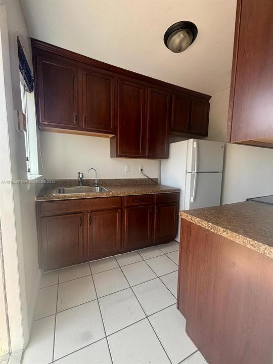 1015 NE 112th St S, Biscayne Park, フロリダ 33161, アメリカ合衆国