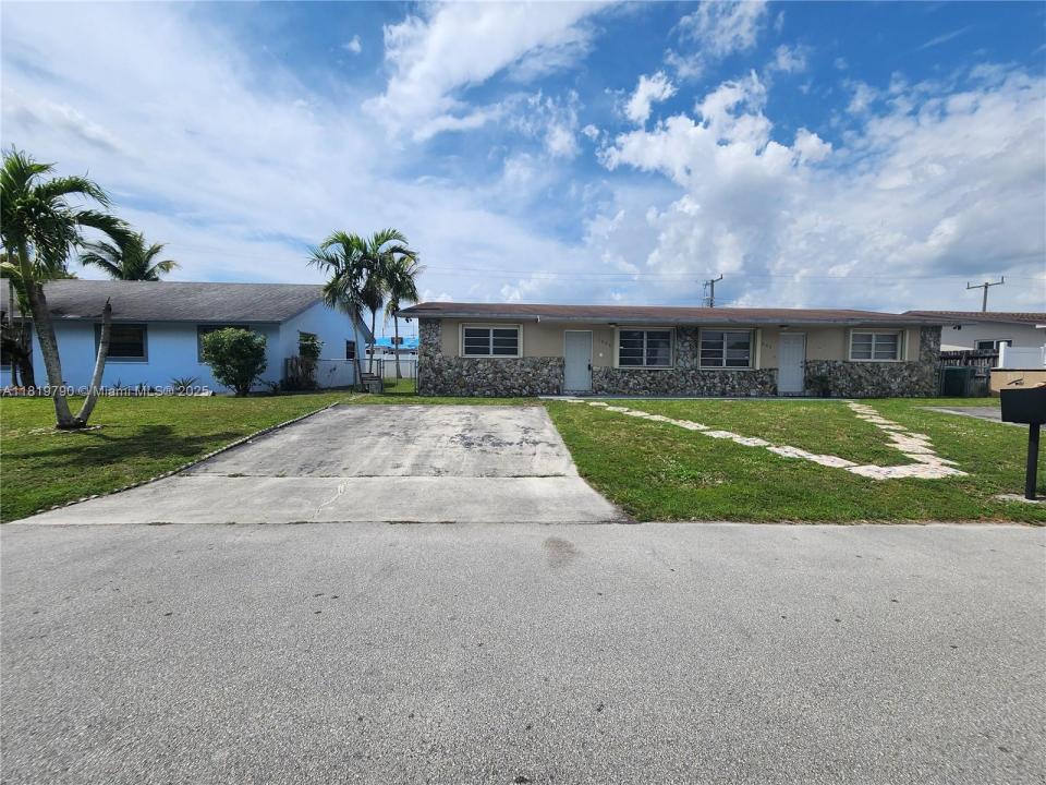 1806 SW 97th Ave 2, Miramar, Florida 33025, Estados Unidos