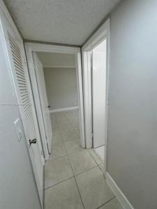 5420 Hollywood Blvd 203, Hollywood, Florida 33021, USA