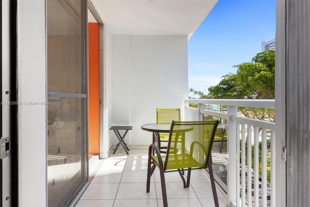 1849 S Ocean Dr 410, Hallandale Beach, פלורידה 33009, ארצות הברית של אמריקה 