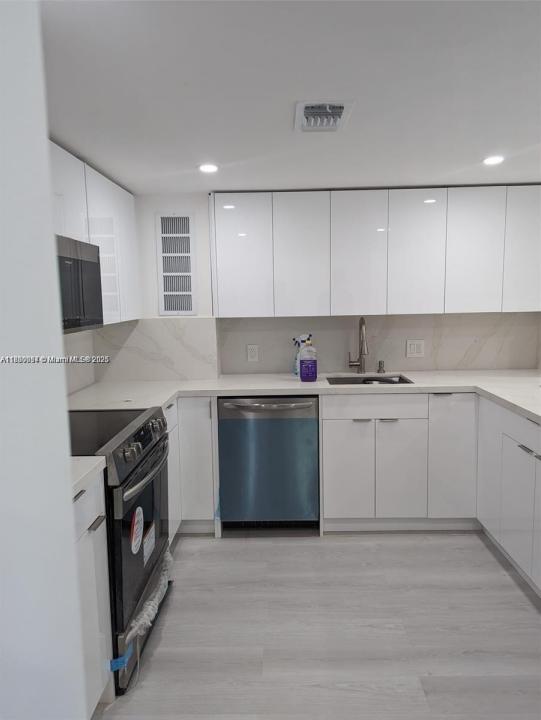 2801 NE 183rd St 1709W, Aventura, Florida 33160, HOA KỲ