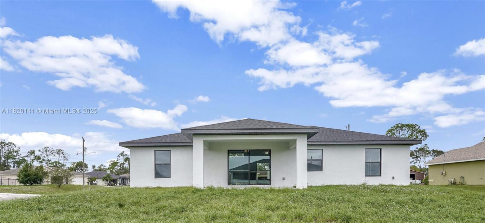 1002 Atherton, Lehigh Acres, Florida 33971