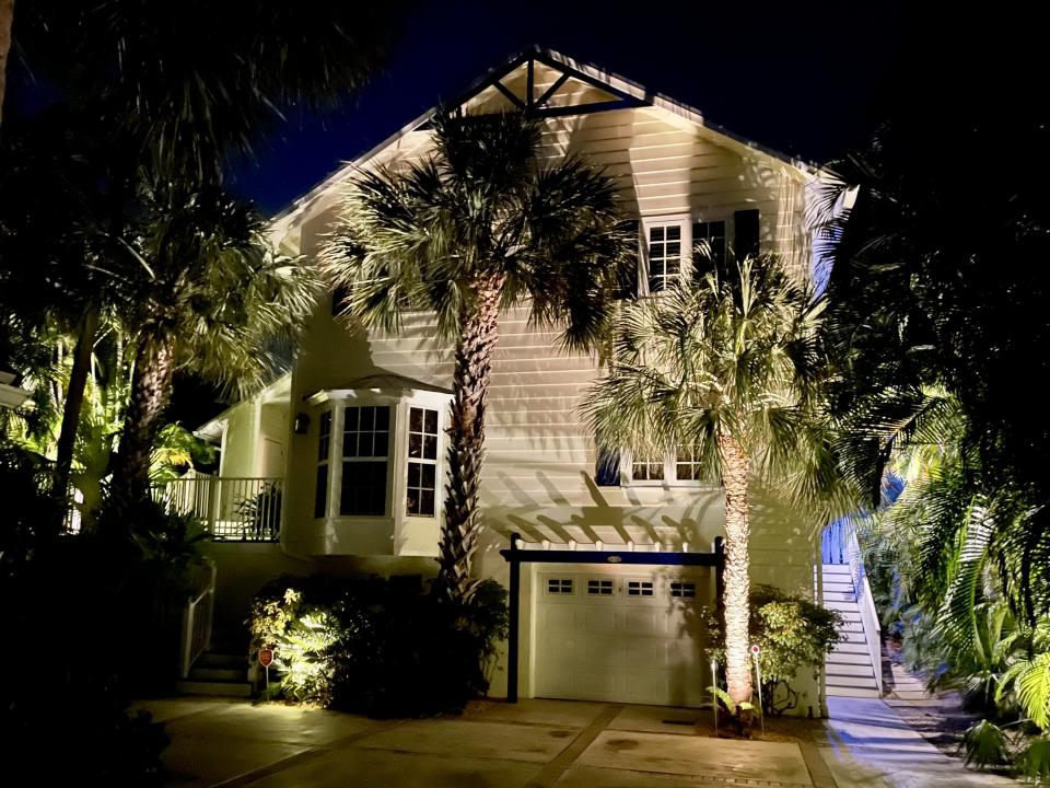 216 SE Atlantic Drive, Lantana, Florida 33462, USA