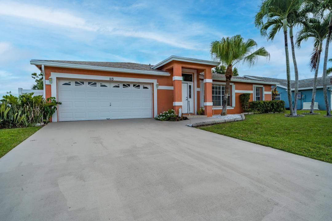 113 Madrid Street, LA MANCHA, Royal Palm Beach, Florida 33411, Amerika Birleşik Devletleri