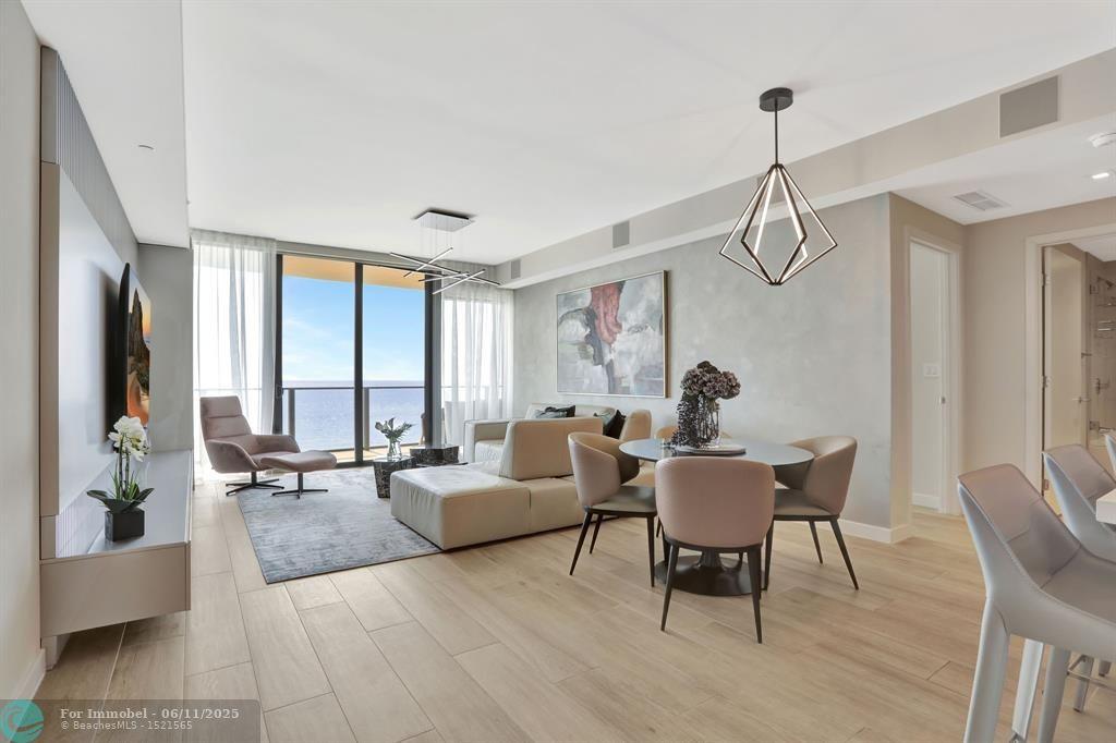 1116 N Ocean Blvd 1102, Pompano Beach, Florida 33062, Estados Unidos