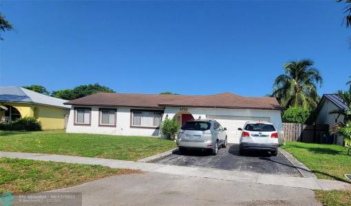 8755 SW 53rd St, Cooper City, Florida 33328, Estados Unidos