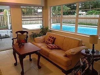 236 E 56th Street, Hialeah, Florida 33013, USA