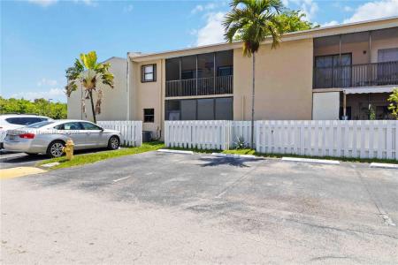 10350 SW 220th St 142, Cutler Bay, Florida 33190, USA