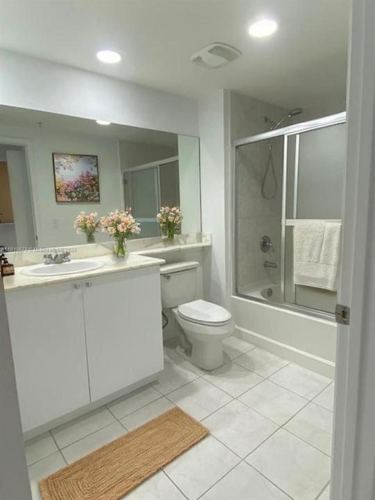 2775 NE 187th St 407, Aventura, Флорида 33180, Соединенные Штаты