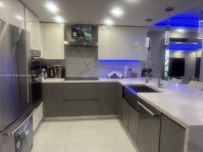 100 Bayview Dr 1609, Sunny Isles Beach, Florida 33160, USA
