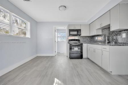 8180 NW 13th Ave, Miami, Florida 33147, USA