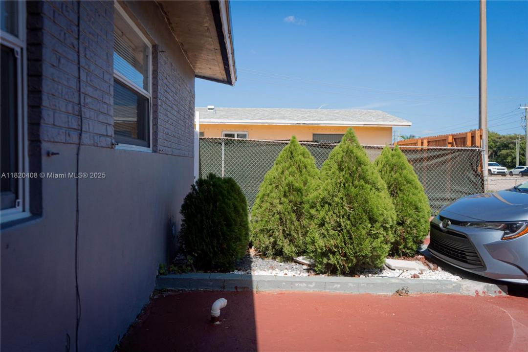 7811 Sheridan St, Hollywood, Флорида 33024, Соединенные Штаты