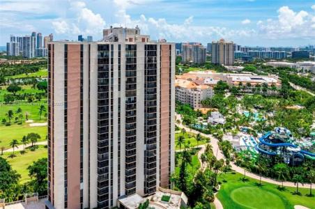 20335 W Country Club Dr 2005, Aventura, Florida 33180, USA