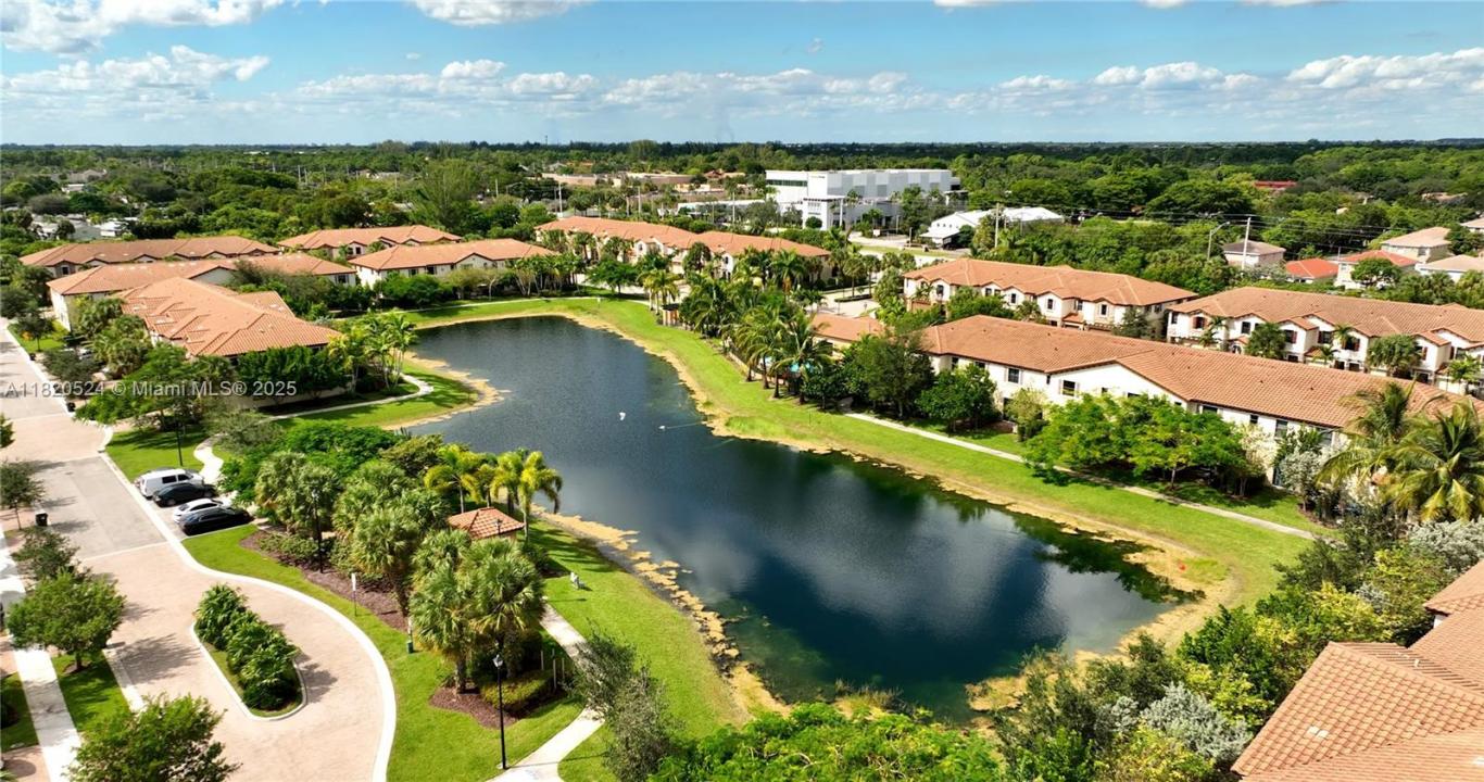3962 Devenshire Ct, Coconut Creek, Florida 33073