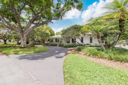 11900 SW 72nd Pl, Pinecrest, Florida 33156, USA
