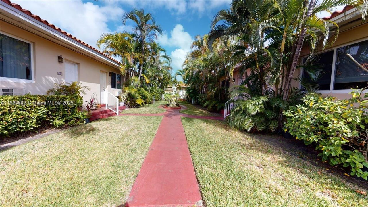 2160 Bay Dr 3, Miami Beach, 佛罗里达州 33141, 美国