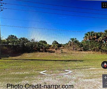 800 St Andre Blvd SW, Palm Bay, Florida 32908