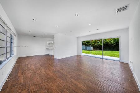 9221 SW 167th Ter, Palmetto Bay, Florida 33157, USA
