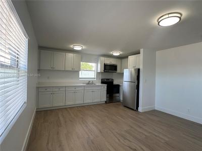 5841 SW 36th Ct 201, Davie, Florida 33314, USA