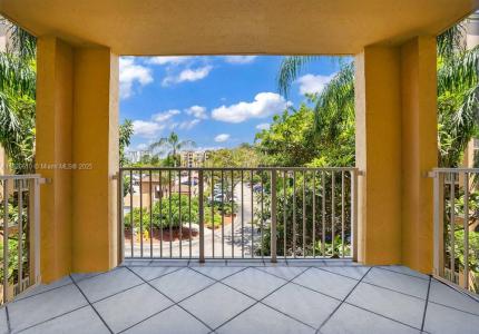 19555 E Country Club Dr 8307, Aventura, Florida 33180, USA