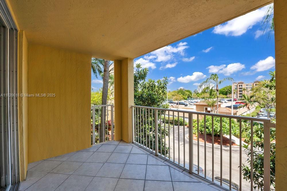 19555 E Country Club Dr 8307, Aventura, Floride 33180, États-Unis