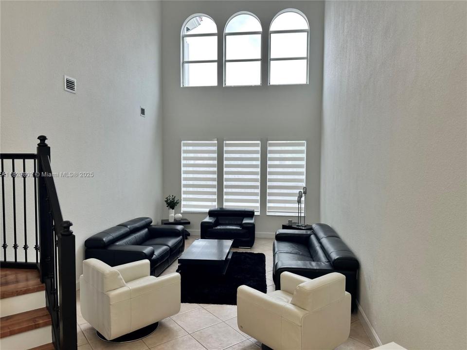 10873 NW 71st St, Doral, Floride 33178, États-Unis
